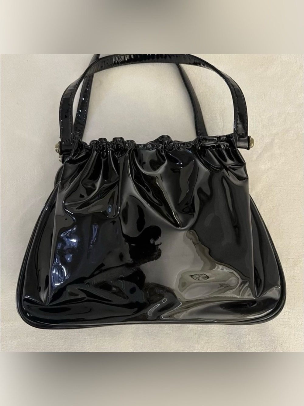 🩷 Patent Leather Top Handle Vintage Bag / Black Gold Hardware 💚
